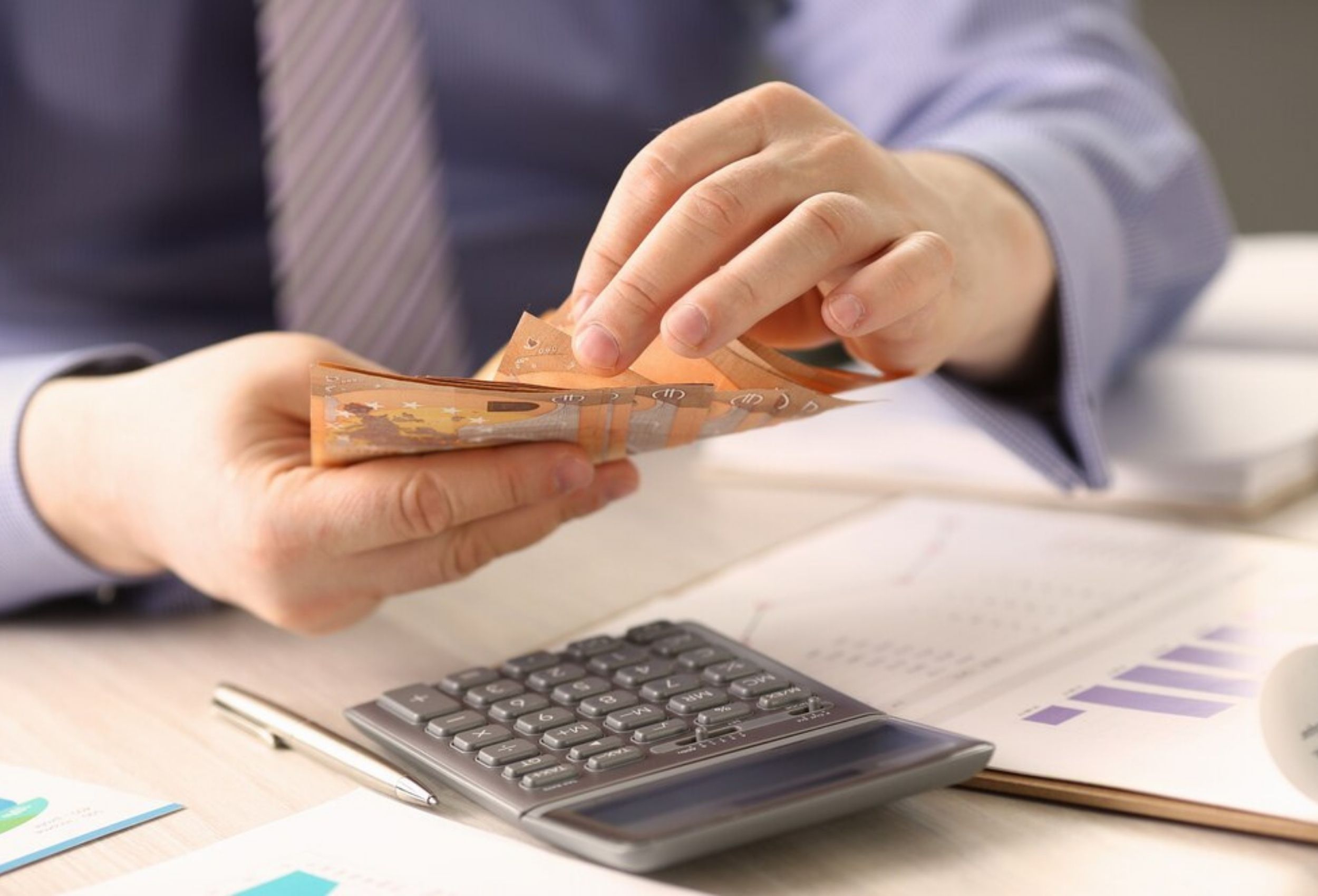 Cómo conseguir liquidez en una empresa