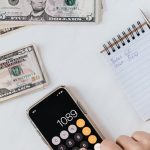 ¿Qué es el factoring y cómo funciona?